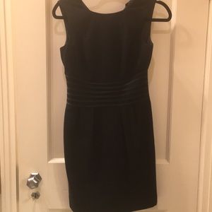 Wool fitted banana republic dress size 0